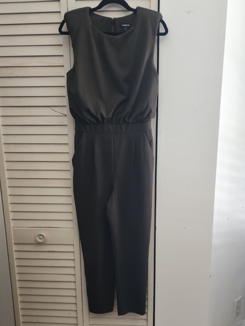 Express Olive Sleeveless Jumpsuit with Tailored Waist SIZE MEDIUM